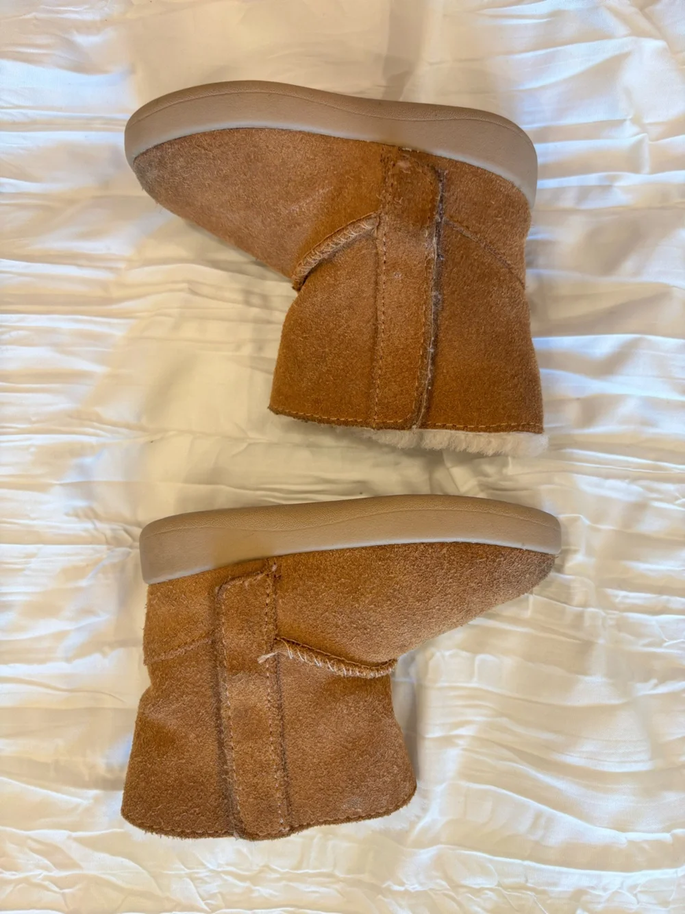 UGG Baby 2/3 Chestnut Suede Velcro Boot